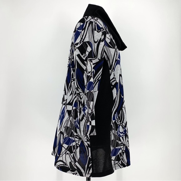 Brochure Lightweight Patterned Turtleneck Top with 3/4 Sleeves, XXL - Picture 8 of 16